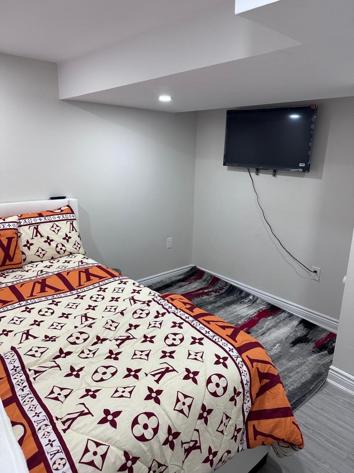 Cozy 1bedroom Basement *